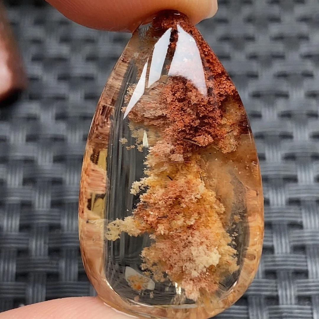 水晶颈饰未镶嵌品**香