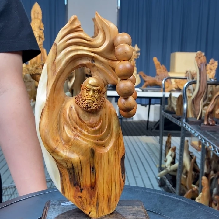 柏木（崖柏）随型摆件