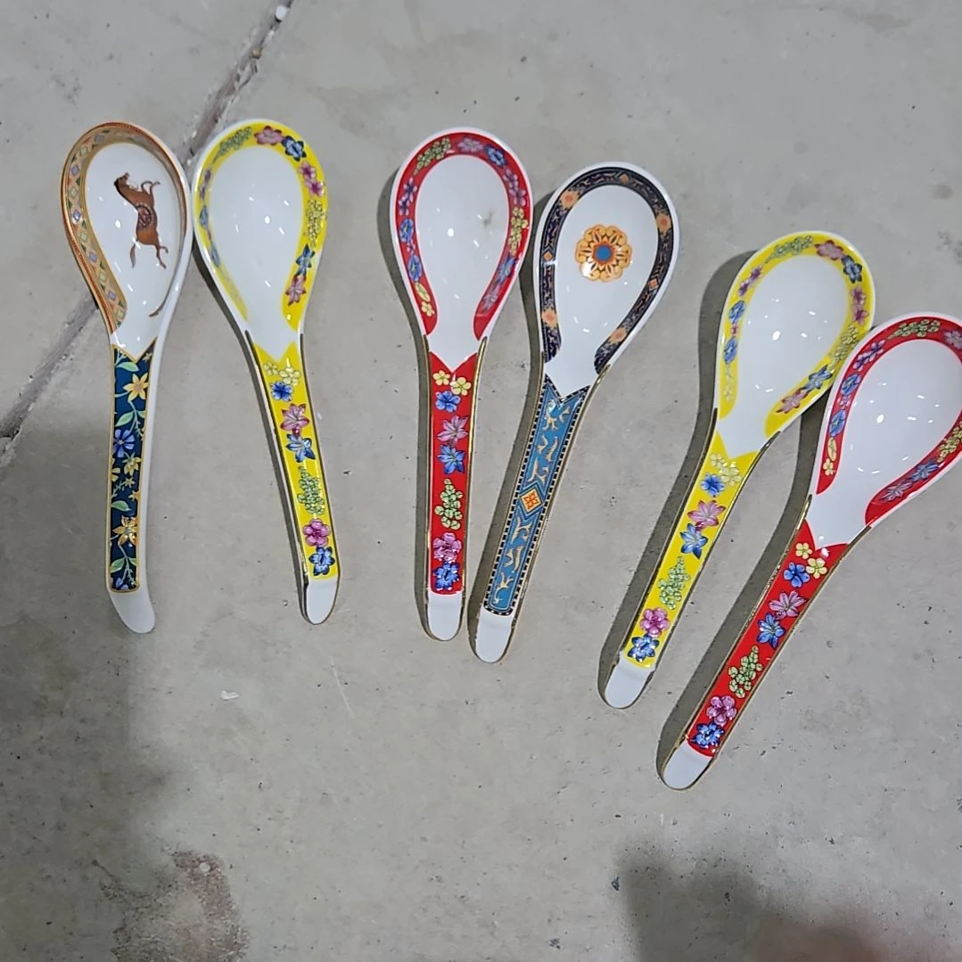 碗微瑕珐琅彩万花小勺6个666666