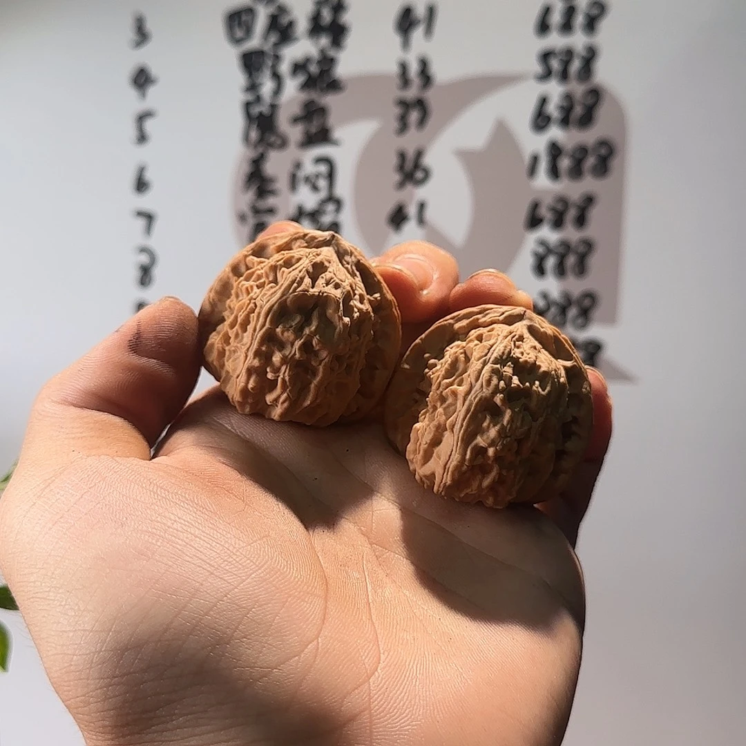 吊坠文玩核桃40全品三角白