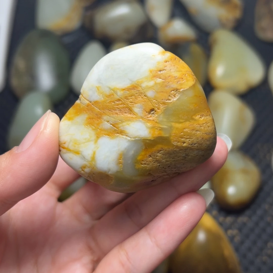 和田玉未镶嵌挂件1