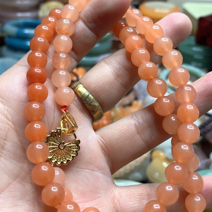 石英质玉（黄龙玉）合金颈饰