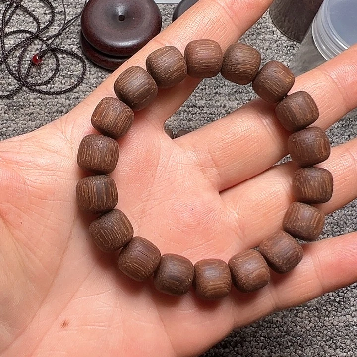 藤类降真香1.2老型软油绿油牛肉干精品超级一档