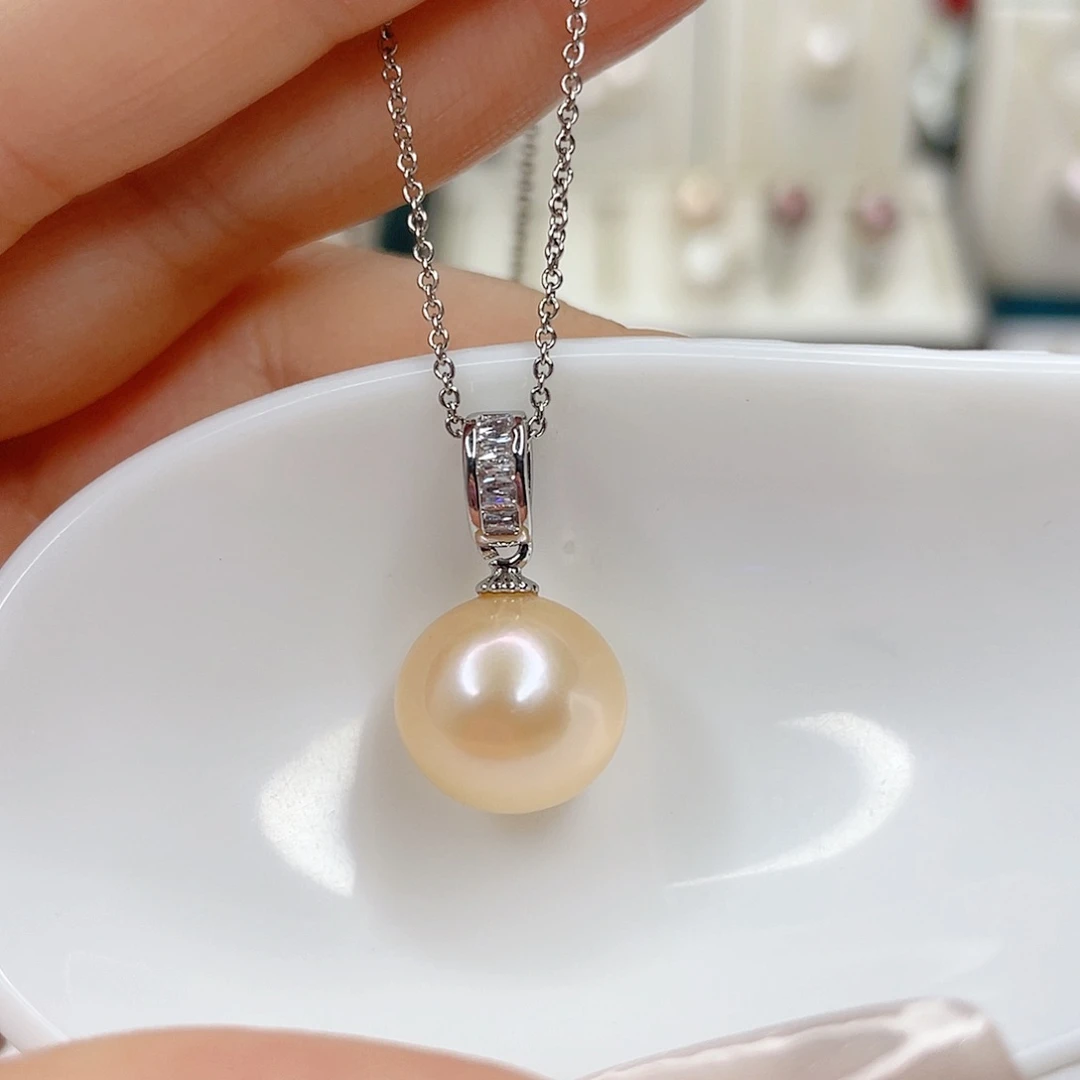 淡水珍珠合金吊坠(赠链)11