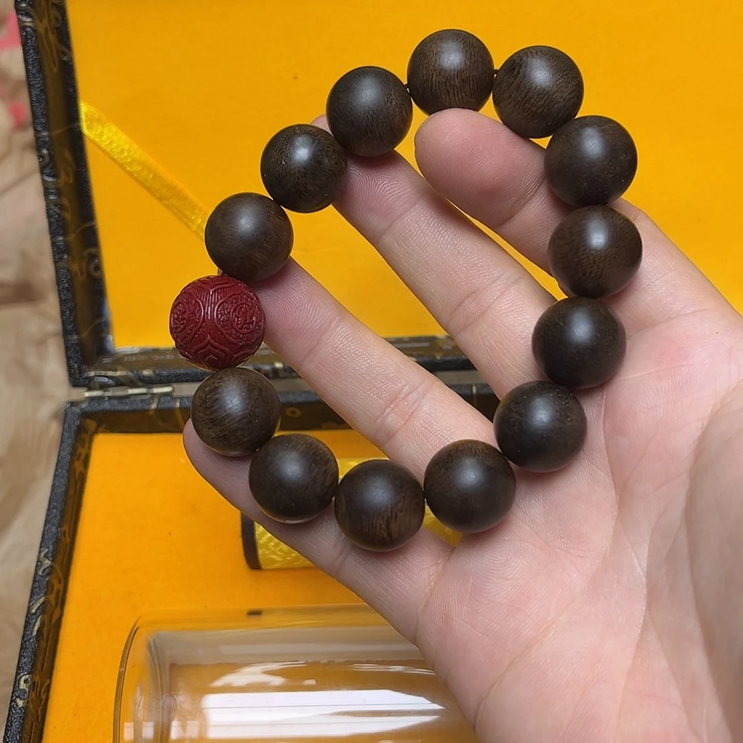 大叶紫檀（黑酸枝木类）