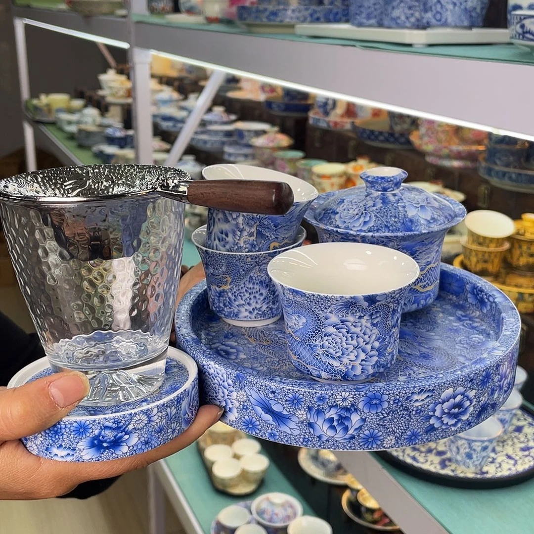 祝我们成为更好的人