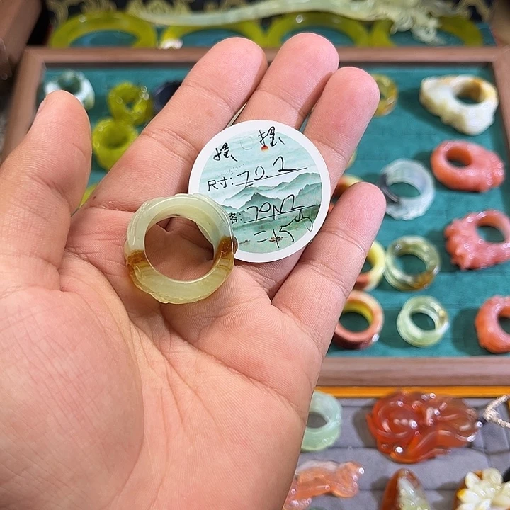 蛇纹石玉未镶嵌戒指摆*