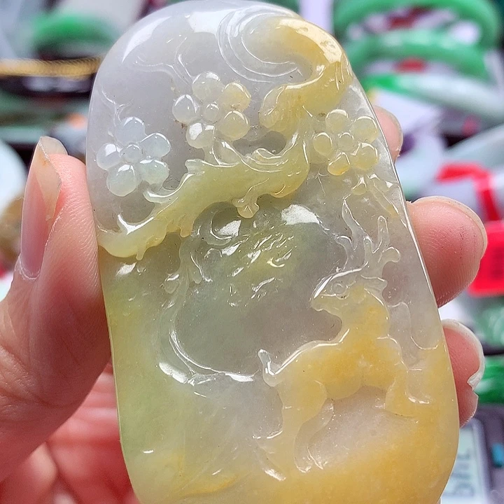 翡翠未镶嵌颈饰翡翠