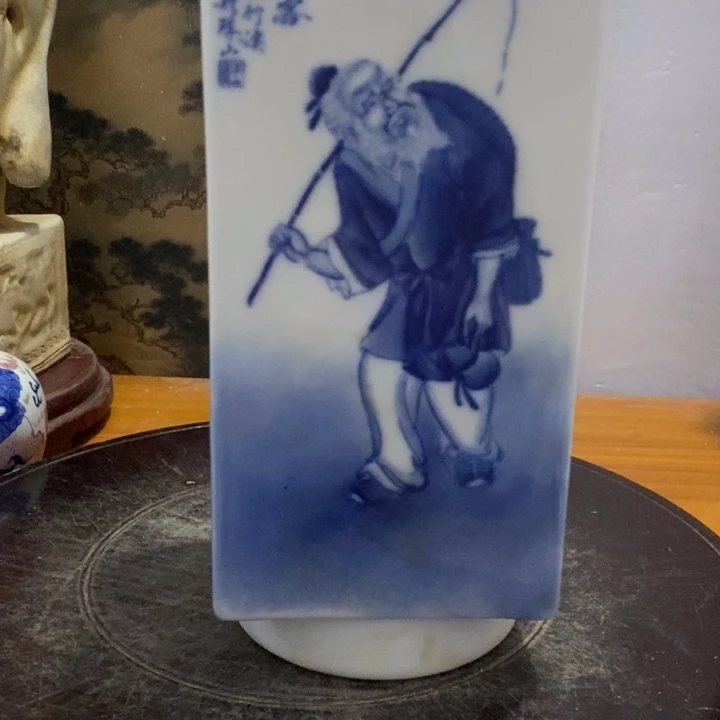 陶瓷艺术的是摆件和