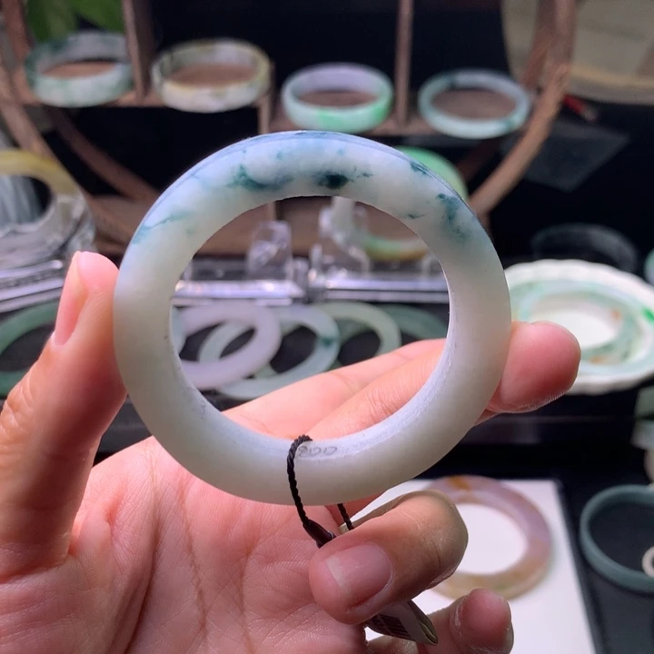 未镶嵌翡翠定制翡翠