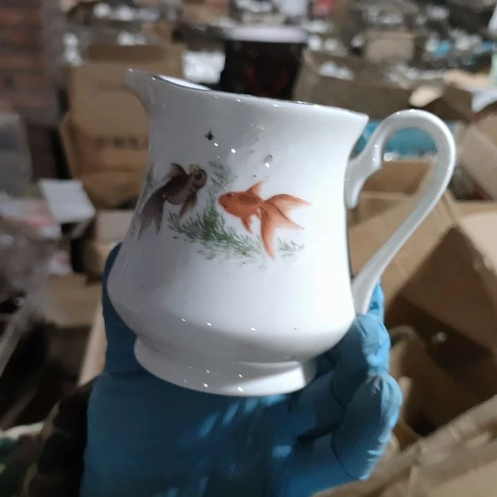 摆件陶瓷盘子碗啥都有