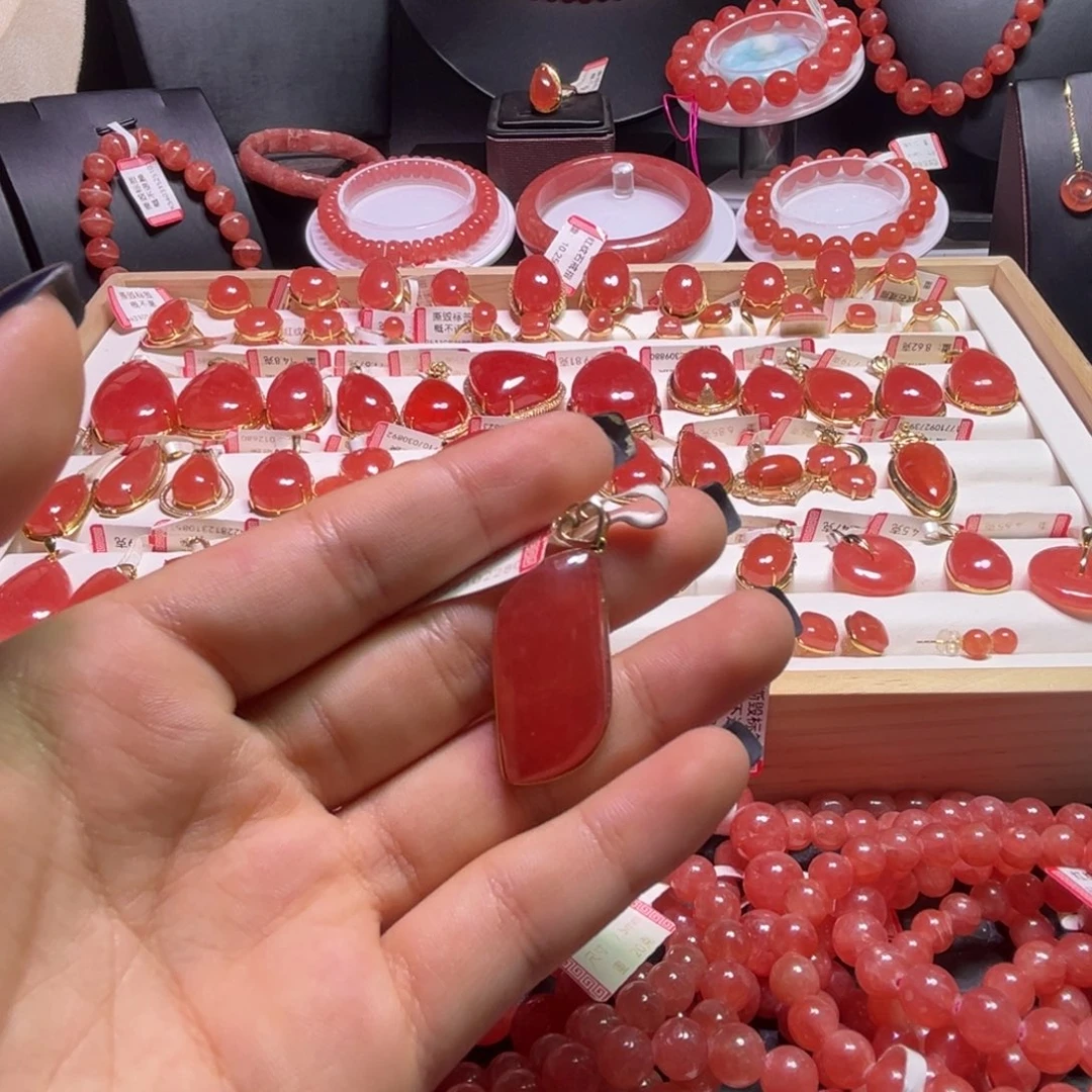 菱锰矿（红纹石）18K金镶嵌颈饰随行吊坠8.22g