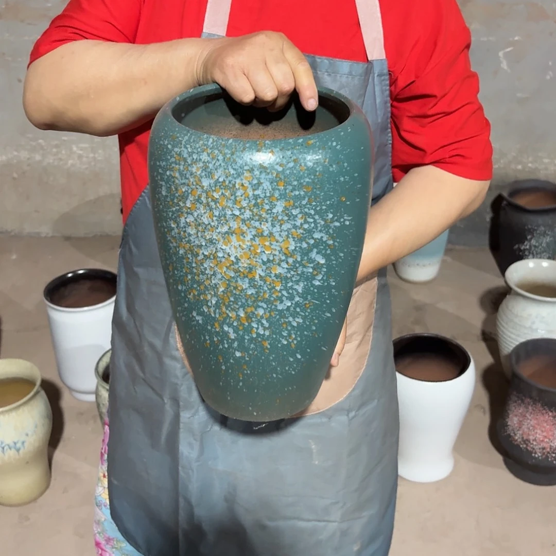 紫砂花盆口18高30一个