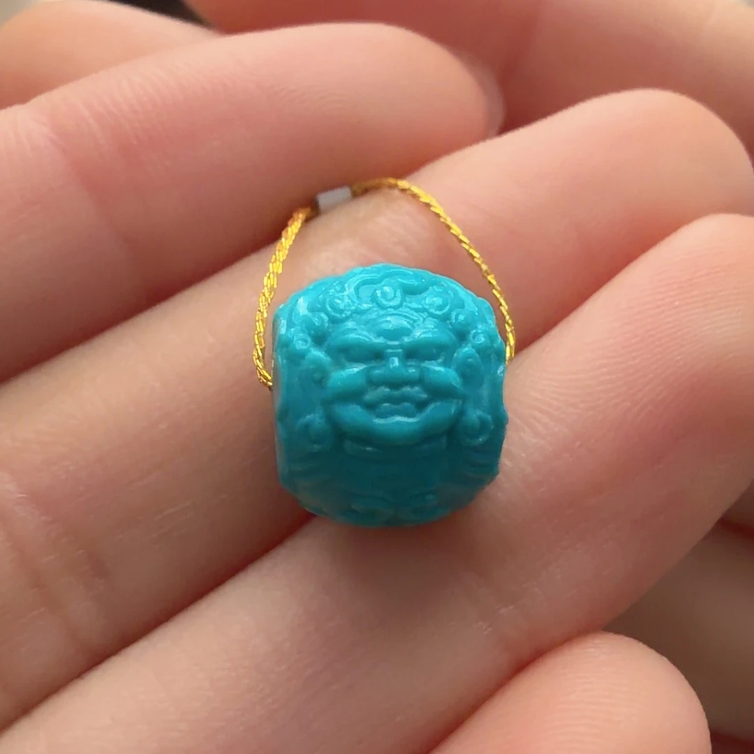 绿松石未镶嵌颈饰