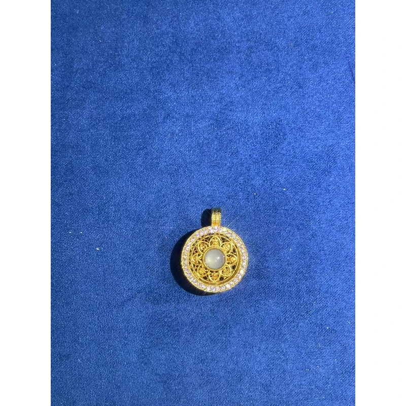 a1309黄色微镶八宝转盘吊坠多样性发货