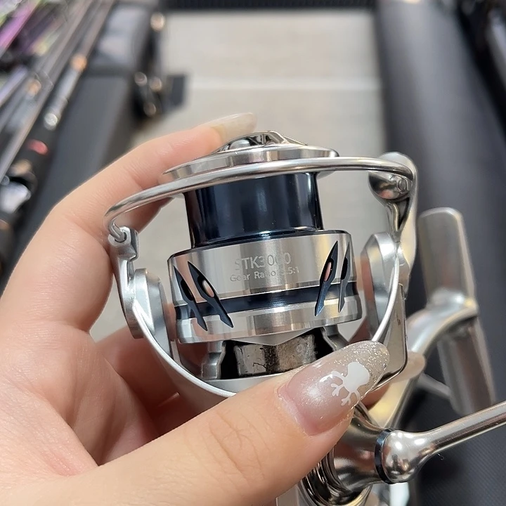 z***g雅典娜3000纺车路亚