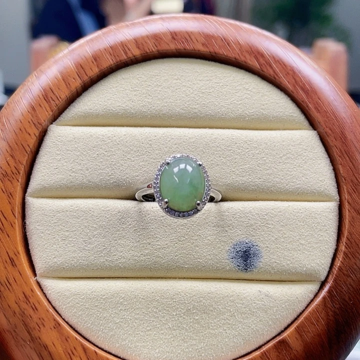 翡翠未镶嵌颈饰天然翡翠Ａ货