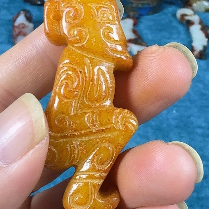 和田玉（糖玉）未镶嵌挂件