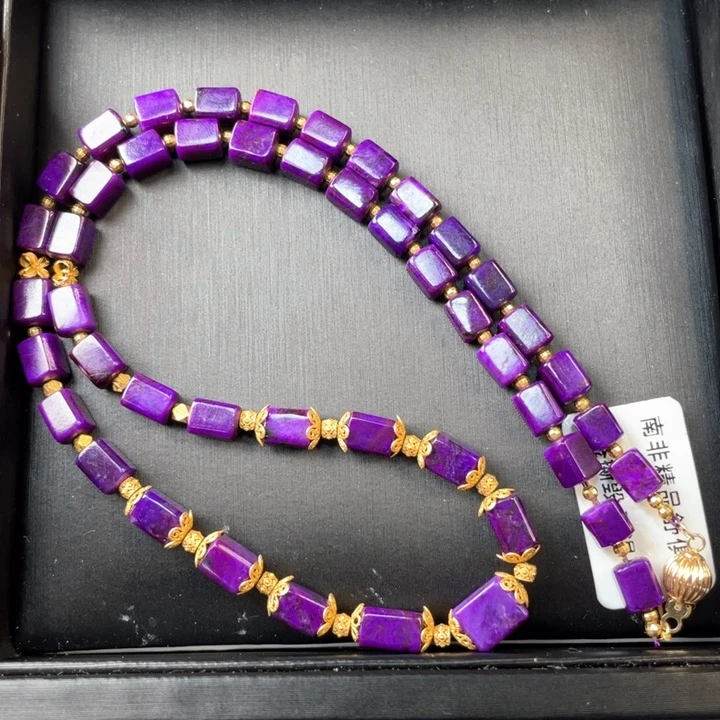 苏纪石（舒俱来）项链18K金镶嵌