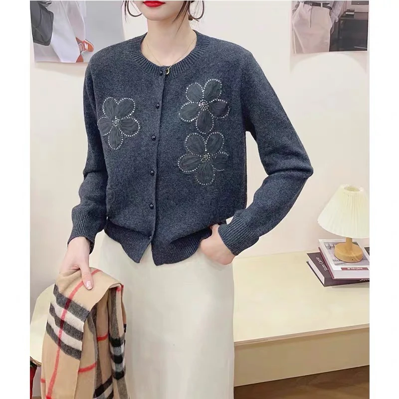 树脂固色女冬季提花花朵圆领毛衣休闲毛针织衫秋冬上衣短款