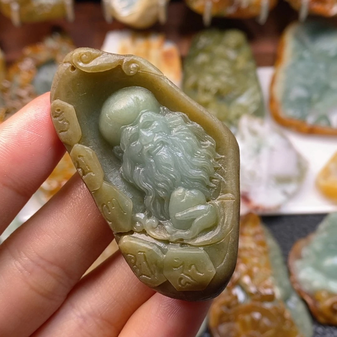 定制翡翠未镶嵌翡翠