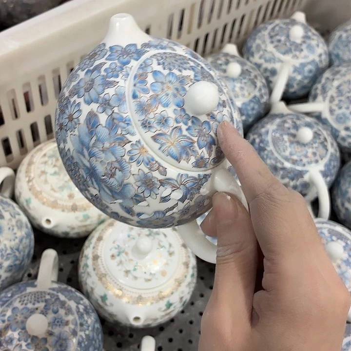 茶具微暇，介意勿拍紫砂