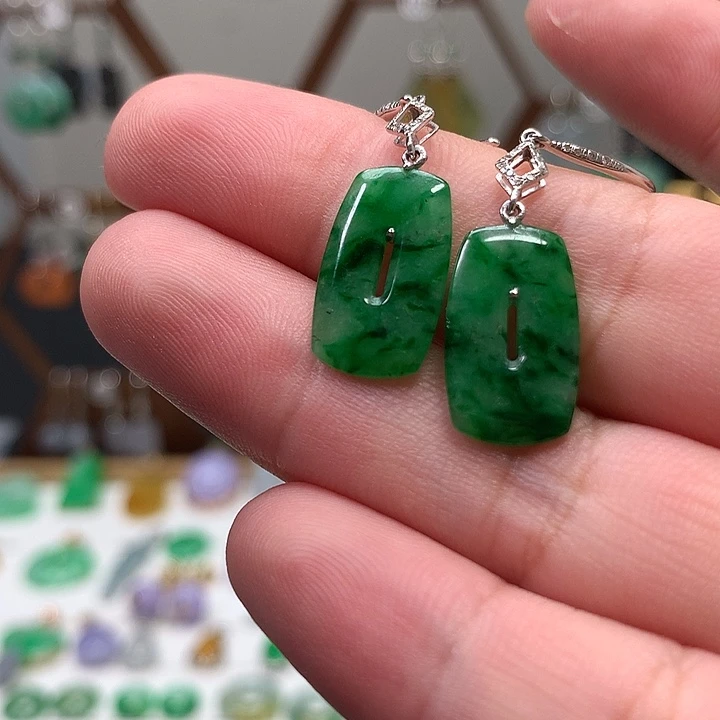 翡翠18K金镶嵌耳饰天然翡翠