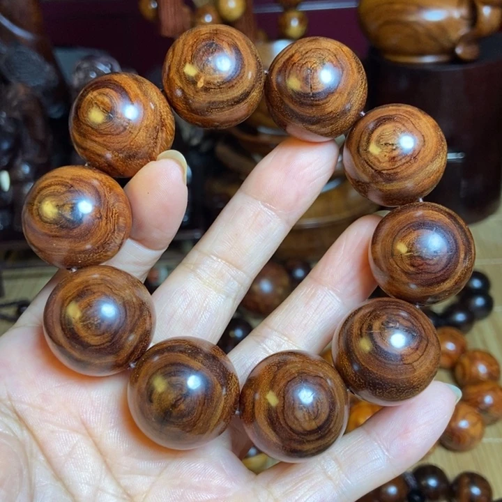 黄花梨/降香黄檀马*财海南黄花梨带天眼尺寸2.5