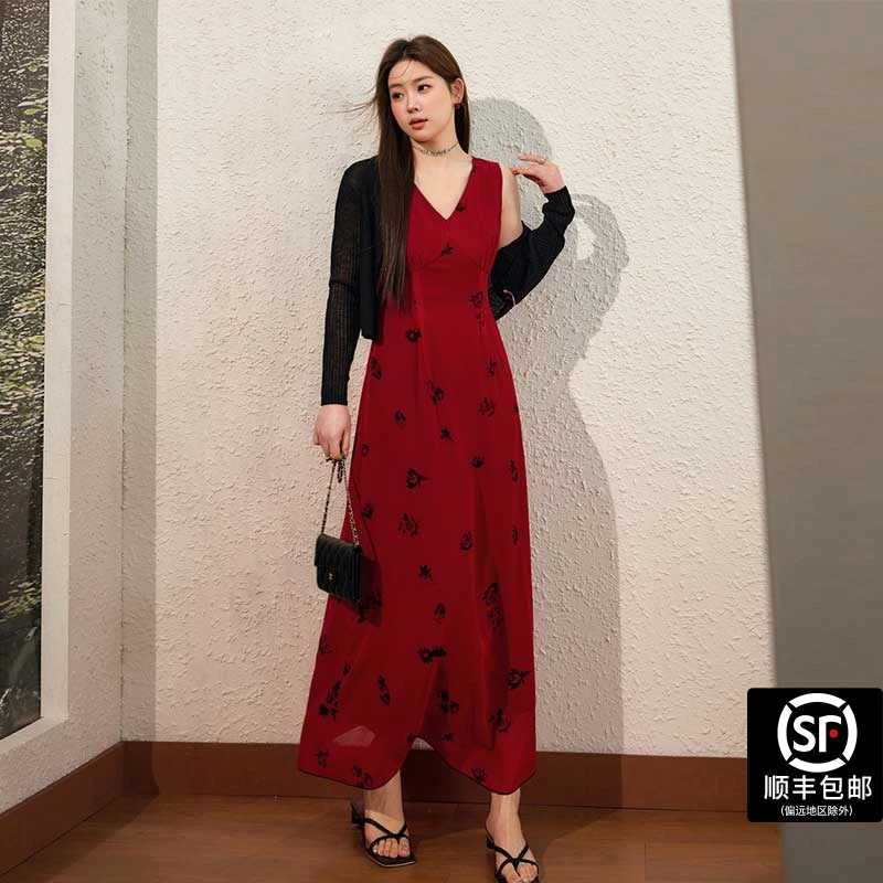 蓝语大码女装复古气质红色碎花吊带裙短款开衫秋季连衣裙显瘦套装