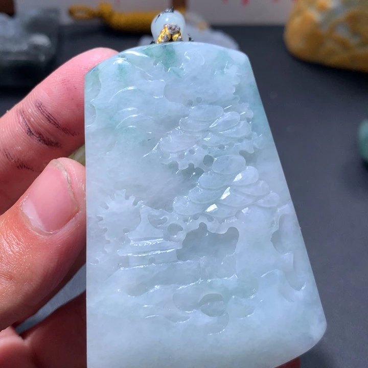 翡翠未镶嵌颈饰保真天然a货翡翠