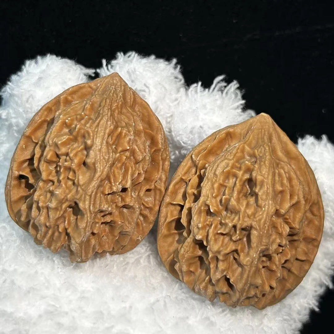 白茬鸡心文玩核桃（练手对）——413