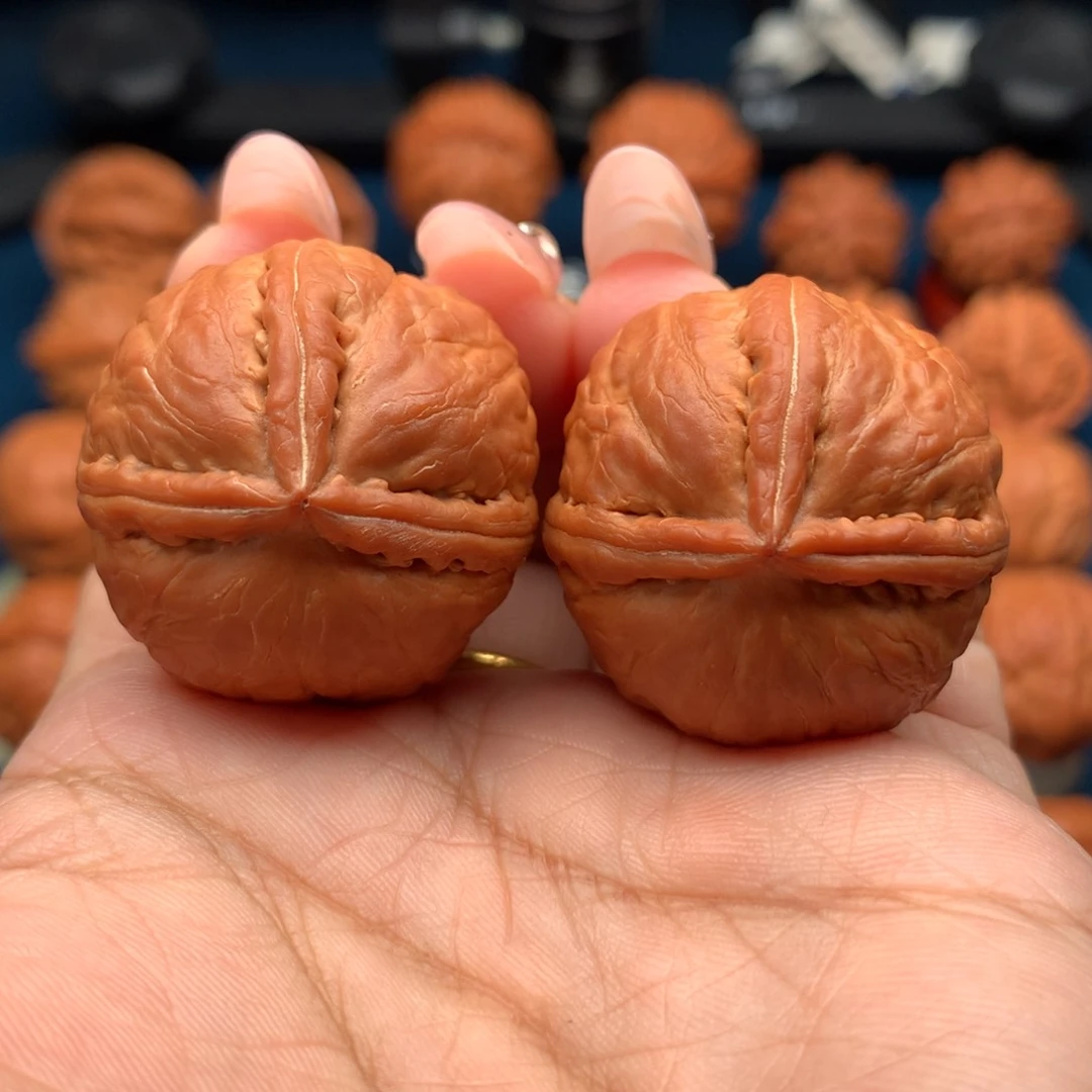 把件文玩核桃球丁