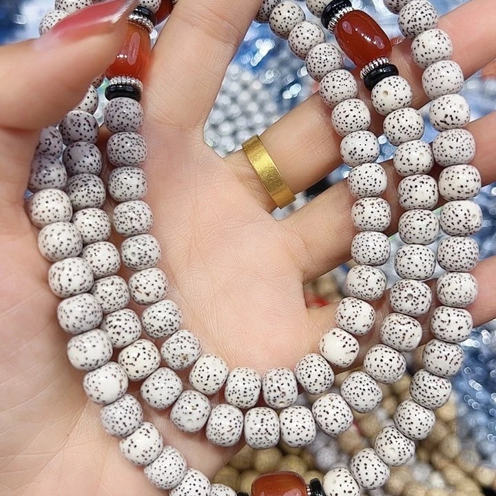 慎***独吊坠星月菩提精品108