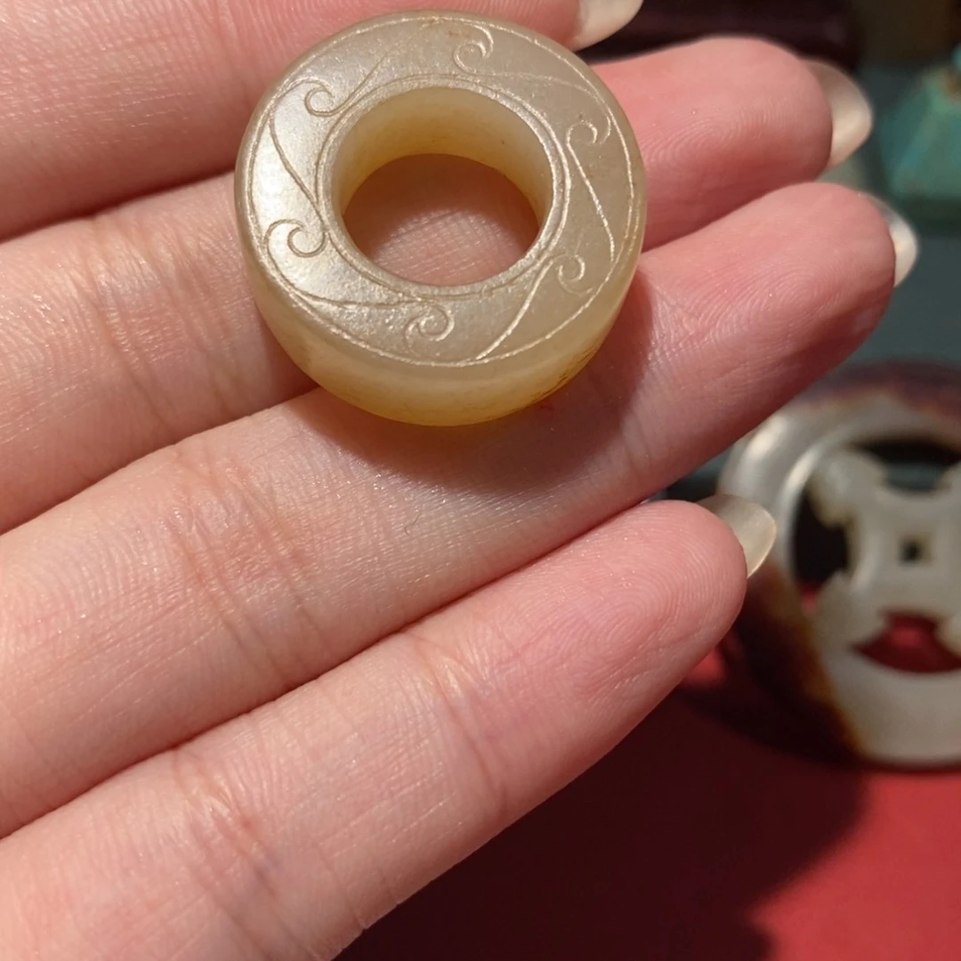 和田玉未镶嵌珠宝奇石