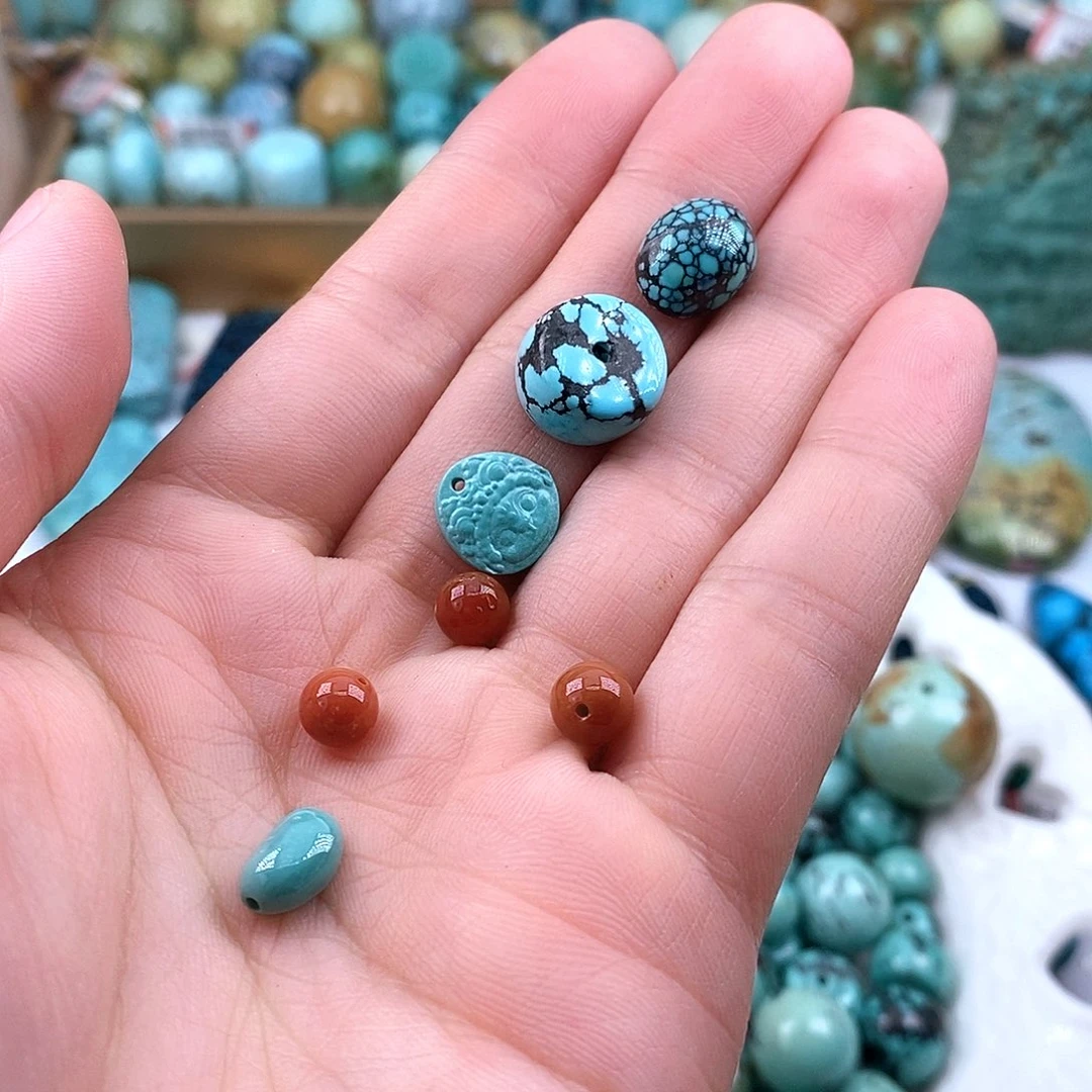 南红玛瑙未镶嵌珠宝奇石