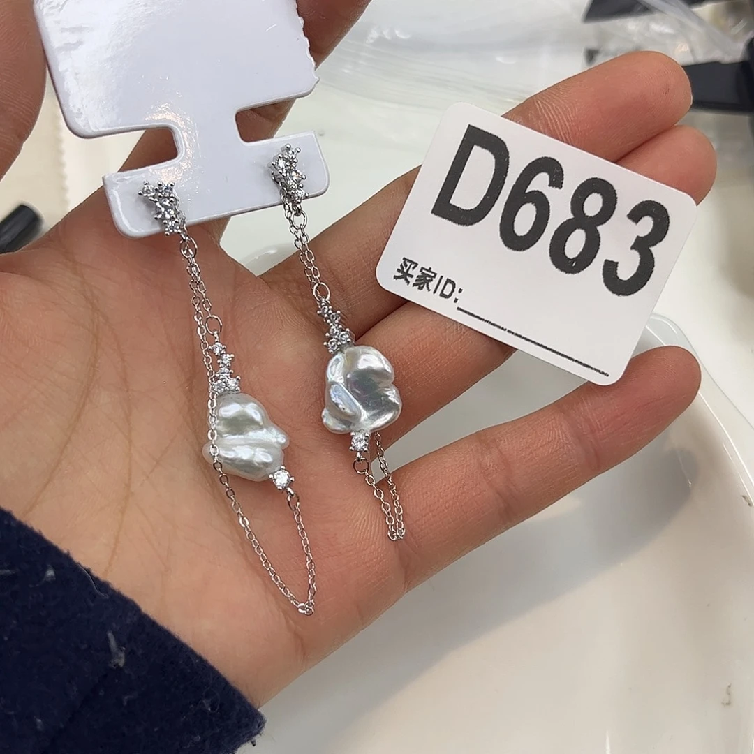 合金淡水珍珠耳饰