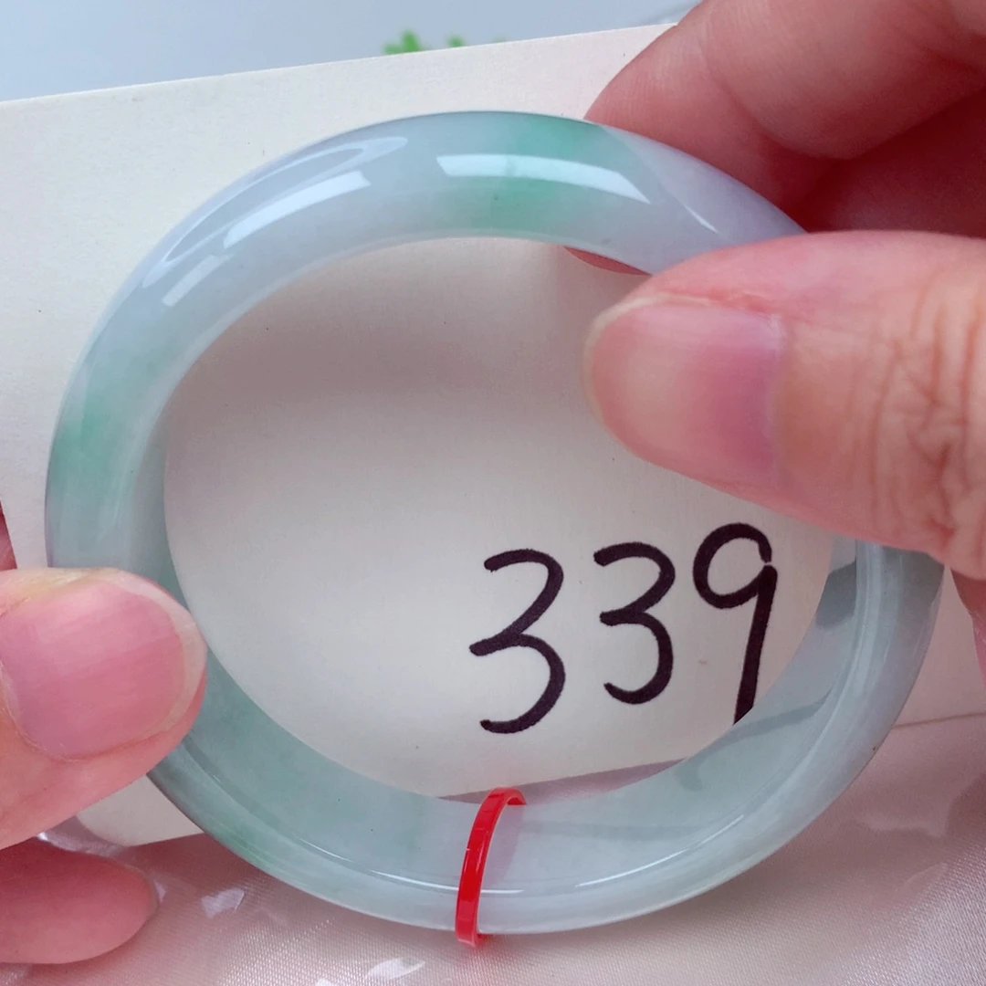 未镶嵌手镯翡翠翡翠