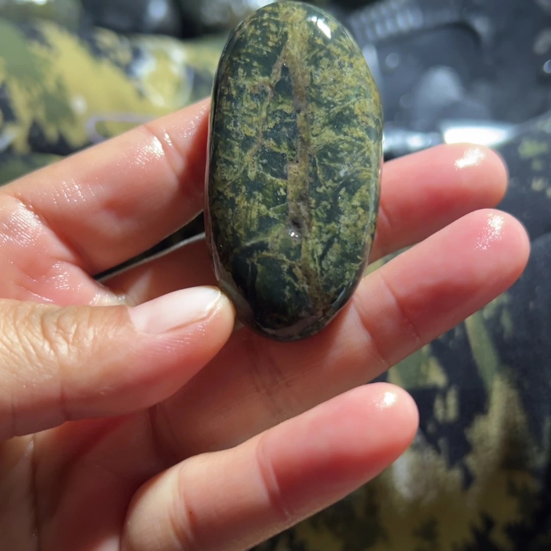 未镶嵌蛇纹石玉西藏藏玉药王石烁*