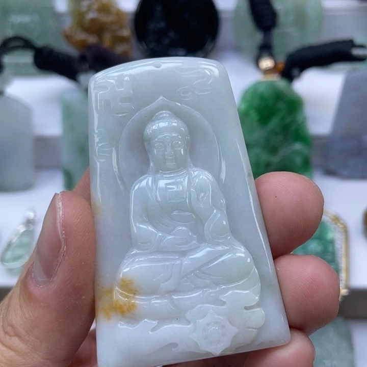 翡翠颈饰未镶嵌缅甸A货翡翠