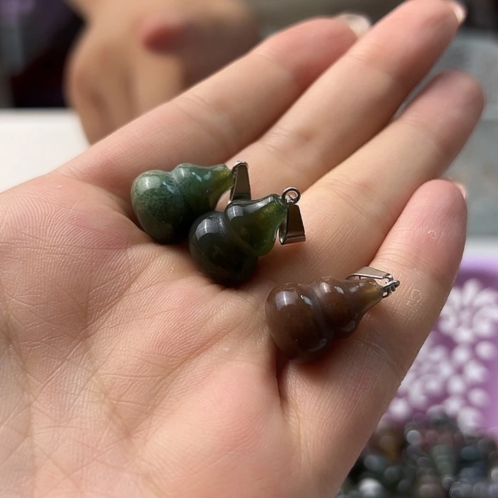 玛瑙/玉髓颈饰合金