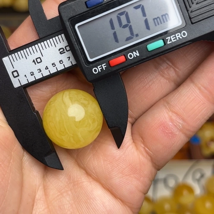 蜜蜡未镶嵌珠宝奇石天然蜜蜡散珠微瑕一粒179