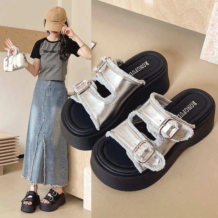 松糕厚底增高拖鞋女夏季外穿2025年新款配裙子高跟沙滩一字凉拖鞋