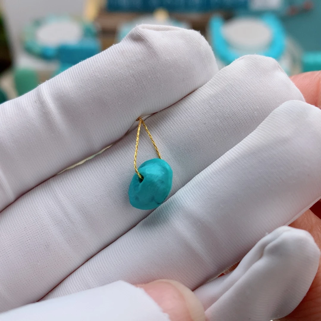 绿松石未镶嵌挂件