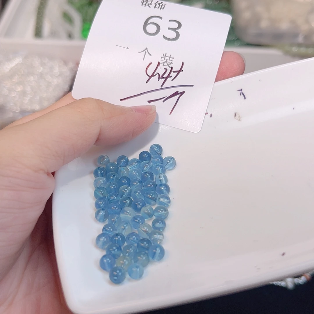 未镶嵌珠宝半成品水晶63 。
