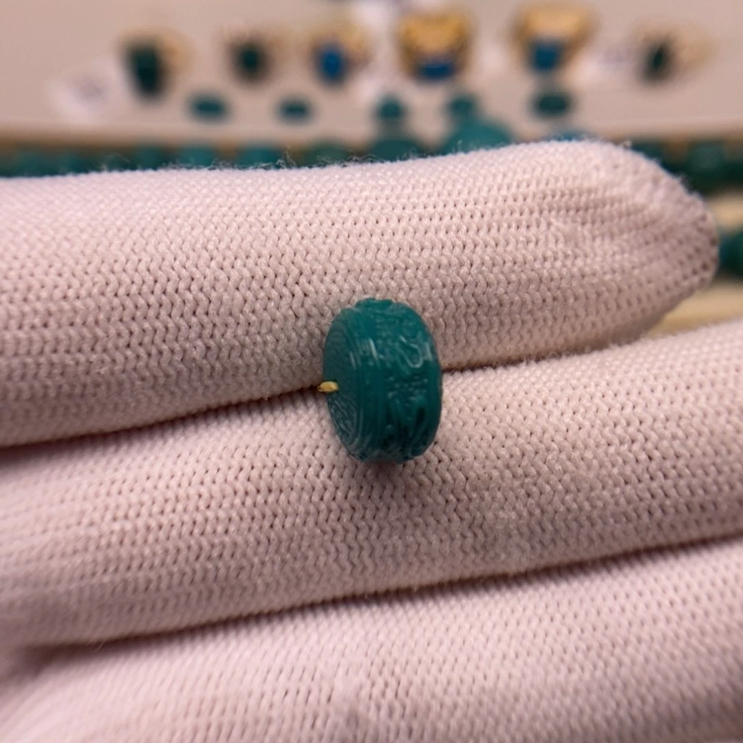 未镶嵌绿松石六字箴言扣子12mmAA811