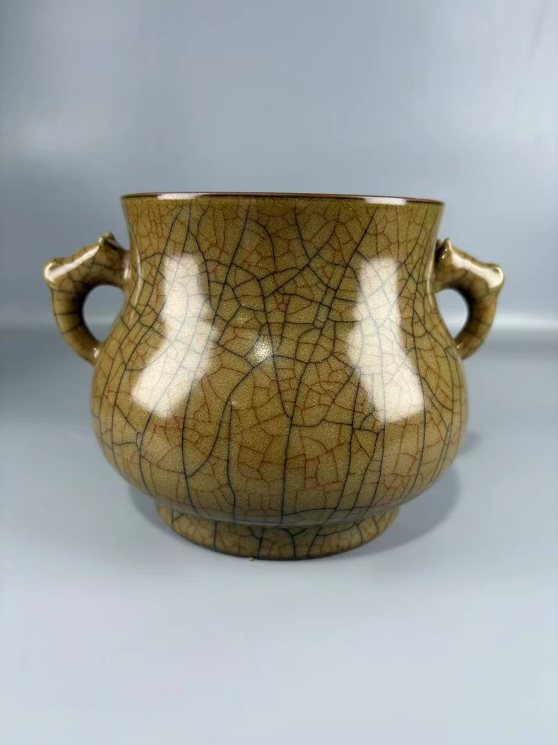 手工制作老物件陶瓷摆件黄釉纯手工手捏复古精美工艺品