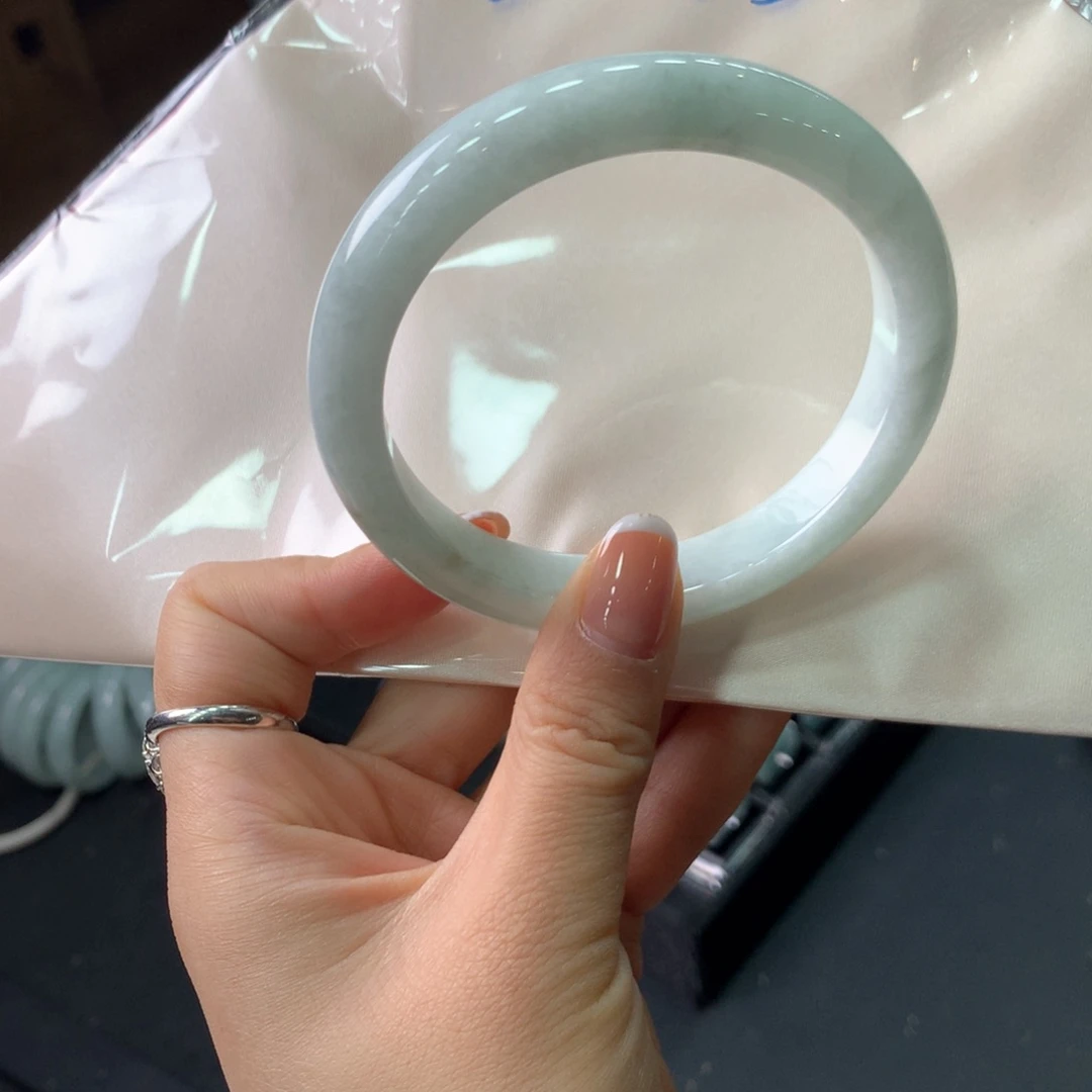 未镶嵌手镯翡翠翡翠