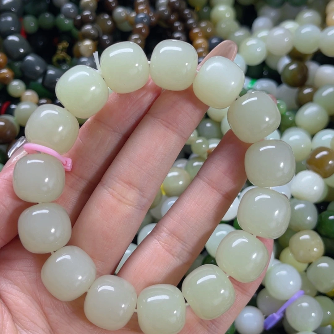 手串未镶嵌和田玉