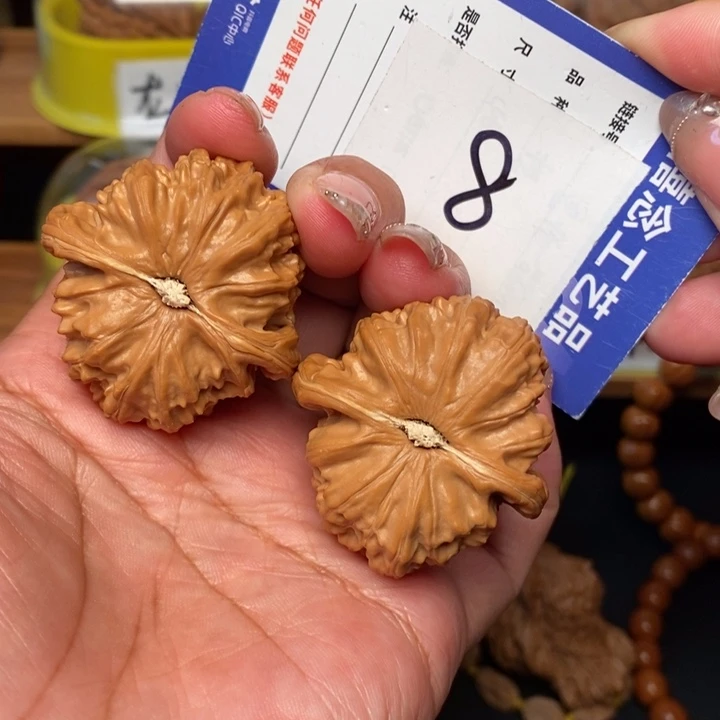 吊坠文玩核桃40全品白狮子