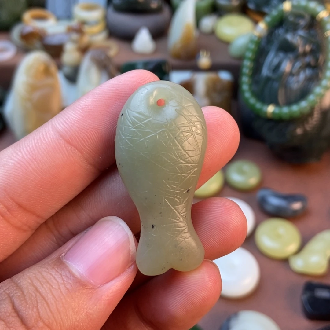 和田玉未镶嵌挂件